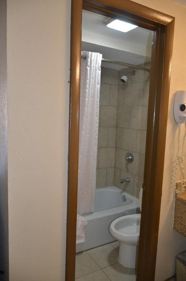 Regency Inn Chickasha Zimmer foto